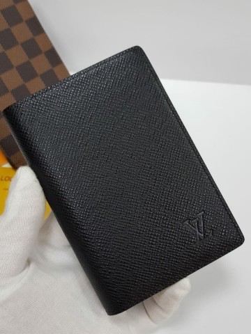 Louis Vuitton обложка на паспорт
