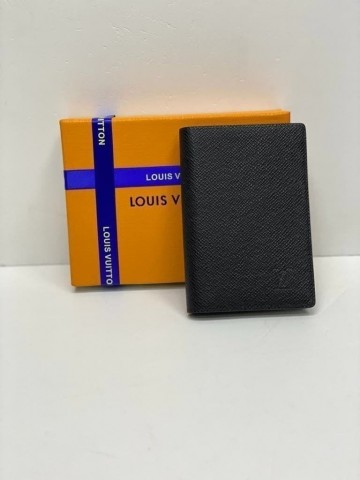 Louis Vuitton обложка на паспорт