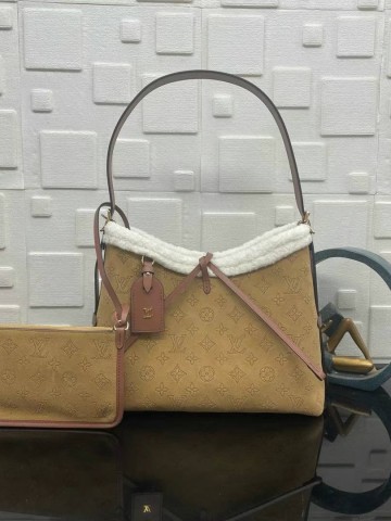 Louis Vuitton CARRYALL SKI сумка