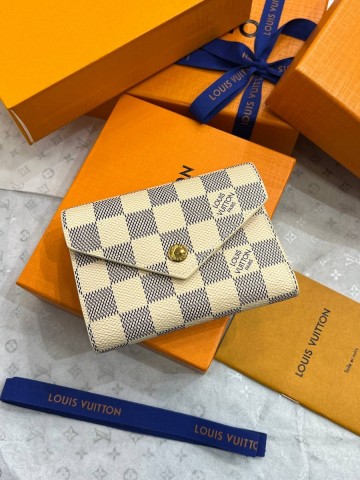 Louis Vuitton кошелек