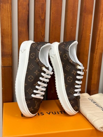 Louis Vuitton Time Out кроссовки
