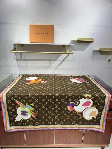 Louis Vuitton платок