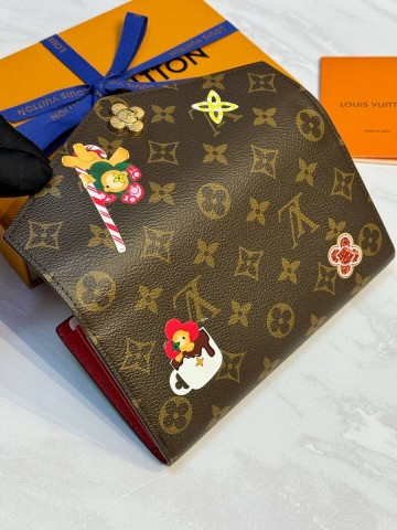 Louis Vuitton кошелек