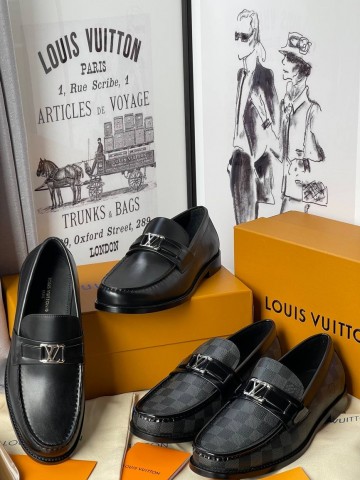 Louis Vuitton лоферы