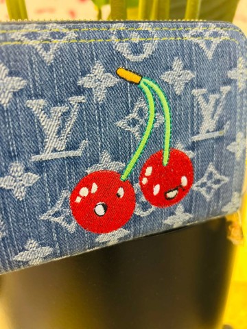 Louis Vuitton Zippy кошелек