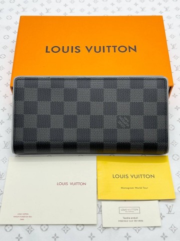 Louis Vuitton кошелек