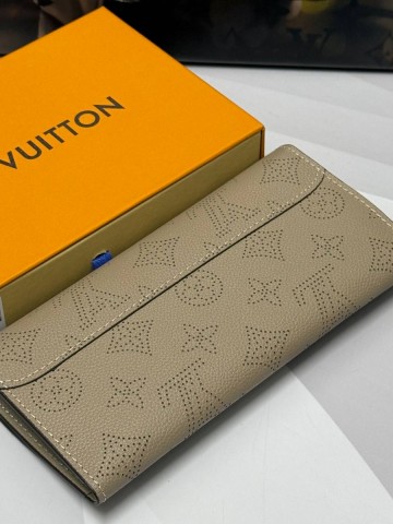 Louis Vuitton кошелек