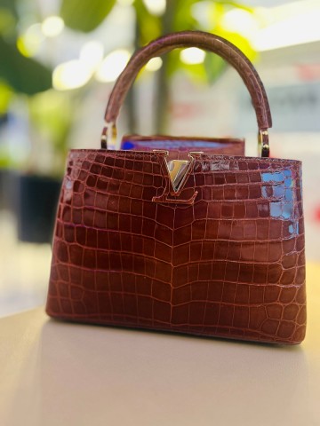 Louis Vuitton Capucines сумка