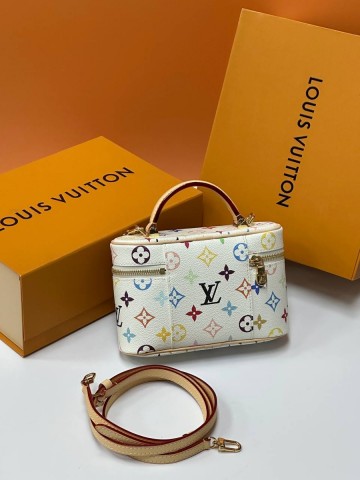 Louis Vuitton Vanity Chain сумка