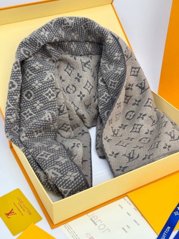 Louis Vuitton шарф
