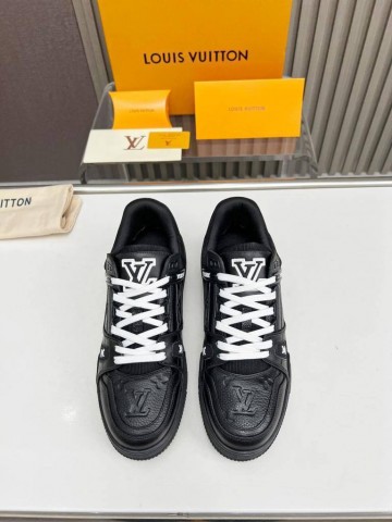 Louis Vuitton кроссовки