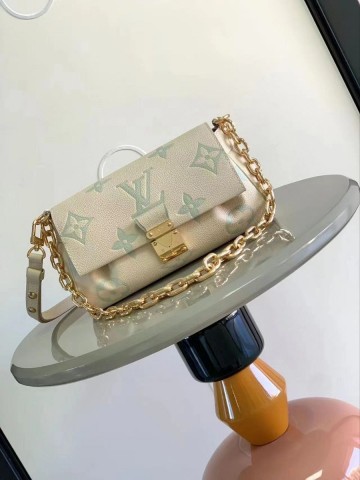 Louis Vuitton сумка
