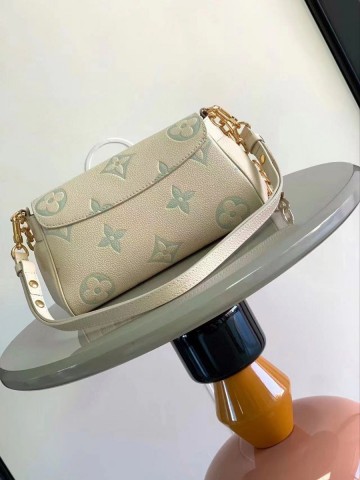 Louis Vuitton сумка