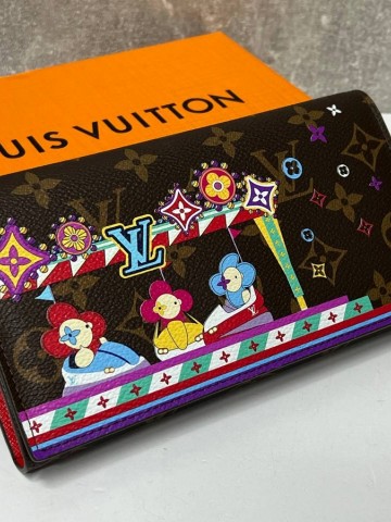 Louis Vuitton кошелек