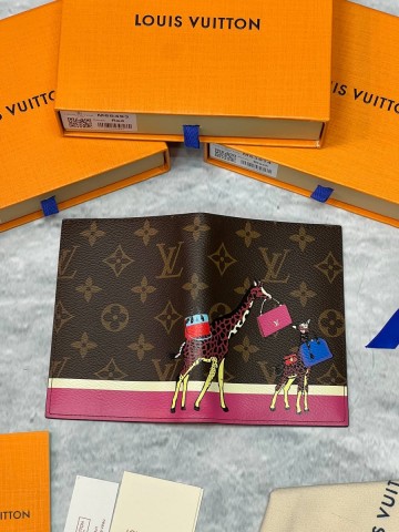 Louis Vuitton обложка на паспорт