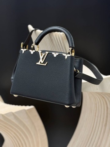 Louis Vuitton Capucines сумка
