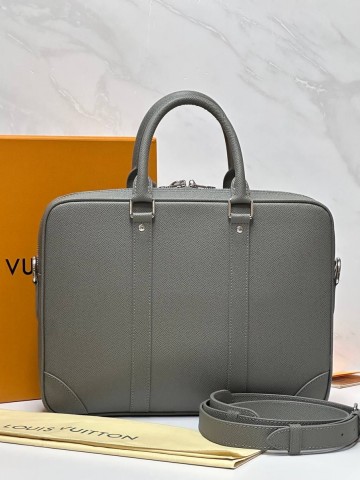 Louis Vuitton портфель