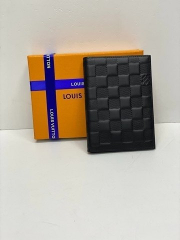 Louis Vuitton обложка на паспорт