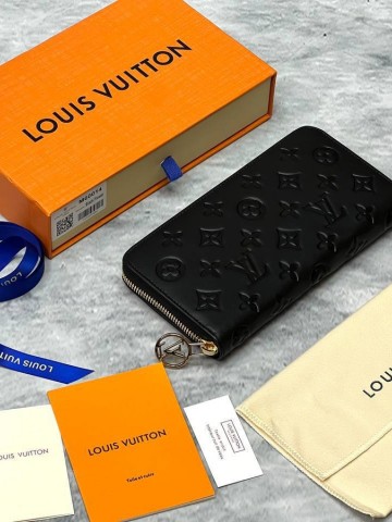 Louis Vuitton кошелек