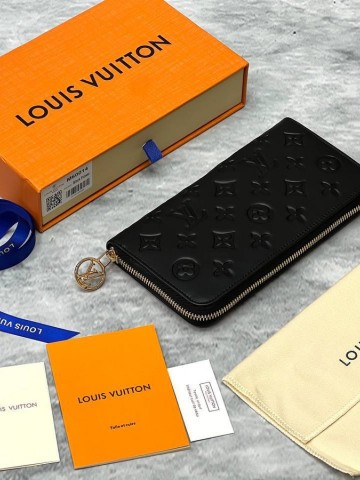 Louis Vuitton кошелек