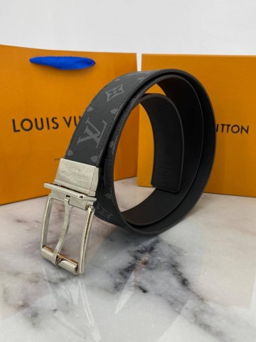 Louis Vuitton ремень (125х4 см)