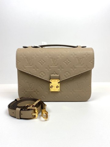 Louis Vuitton Pochette Metis сумка