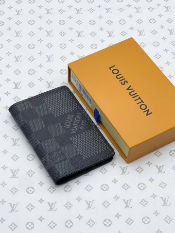 Louis Vuitton картхолдер