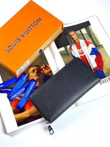 Louis Vuitton кошелек
