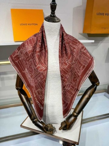 Louis Vuitton платок