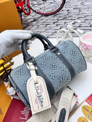 Louis Vuitton сумка