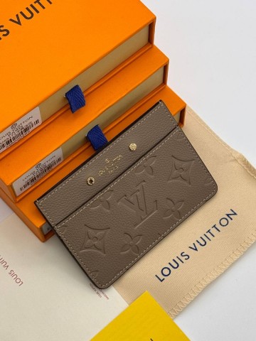 Louis Vuitton картхолдер