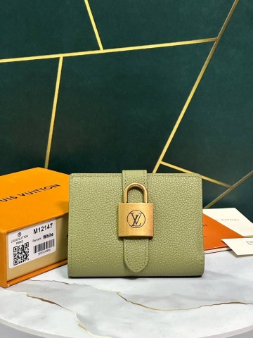 Louis Vuitton Low Key кошелек