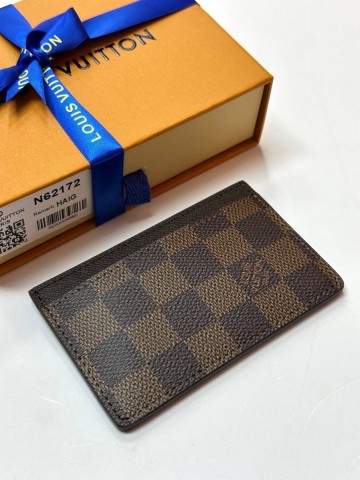 Louis Vuitton картхолдер