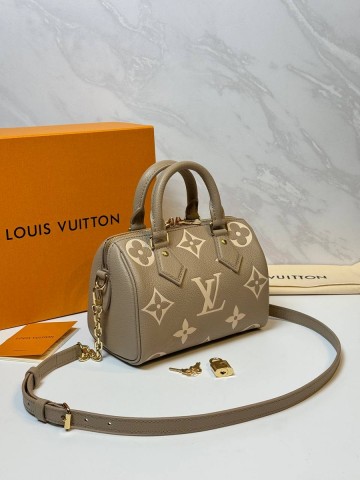 Louis Vuitton Speedy Bandoulière 20 сумка