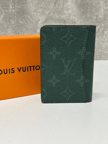 Louis Vuitton картхолдер