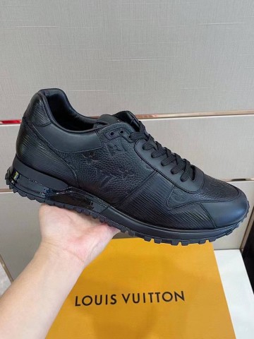 Louis Vuitton Run Away кроссовки