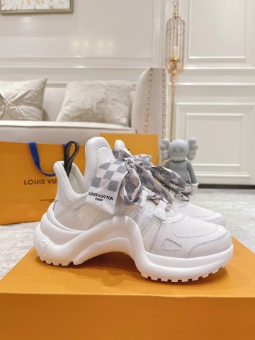 Louis Vuitton кроссовки