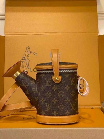 Louis Vuitton All Over Print Shoulder Bag сумка