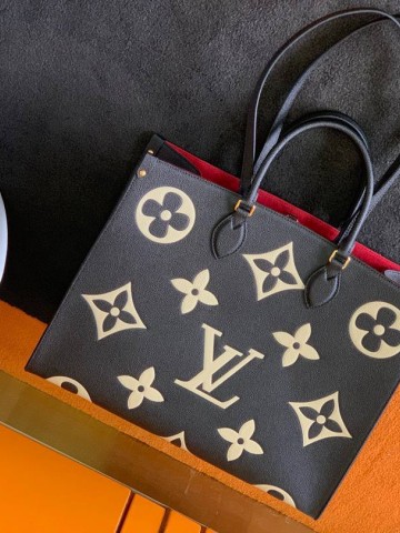Louis Vuitton Onthego GM сумка