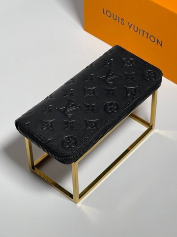 Louis Vuitton кошелек