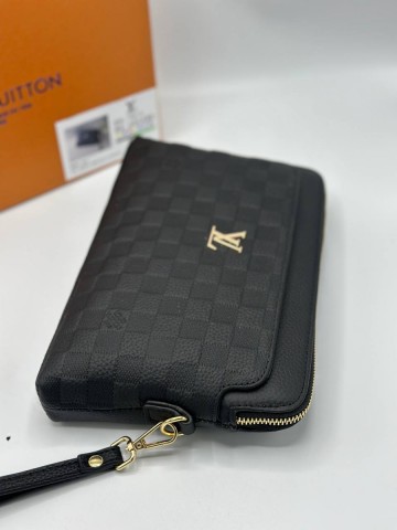 Louis Vuitton клатч