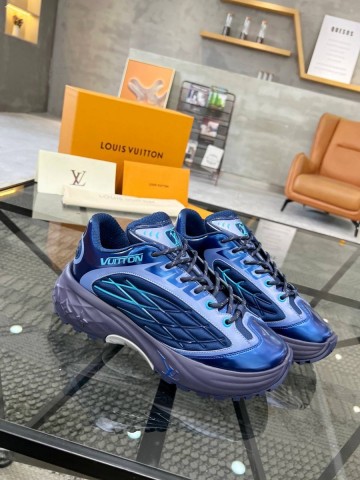Louis Vuitton Discovery кроссовки