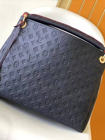 Louis Vuitton сумка