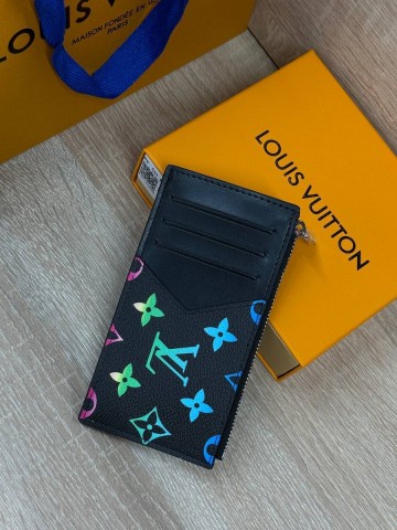 Louis Vuitton картхолдер