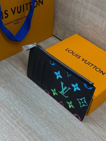 Louis Vuitton картхолдер