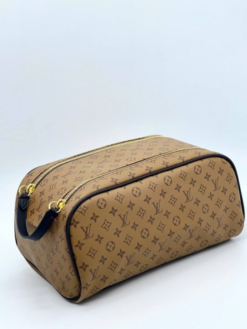 Louis Vuitton косметичка