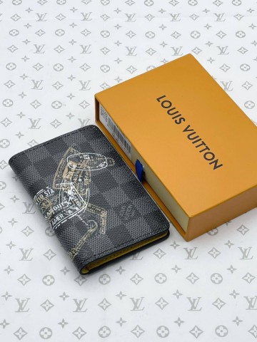 Louis Vuitton картхолдер