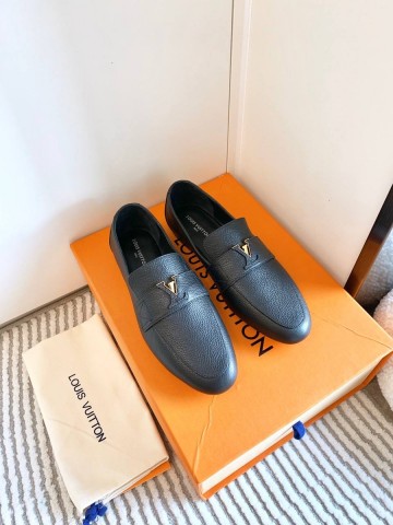 Louis Vuitton лоферы