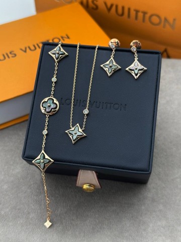 Louis Vuitton колье