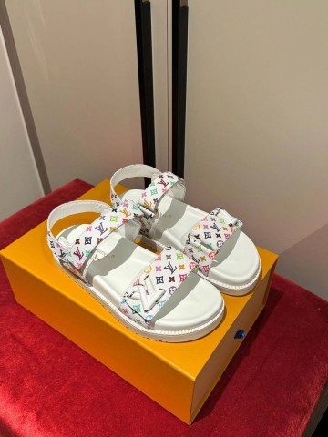 Louis Vuitton босоножки